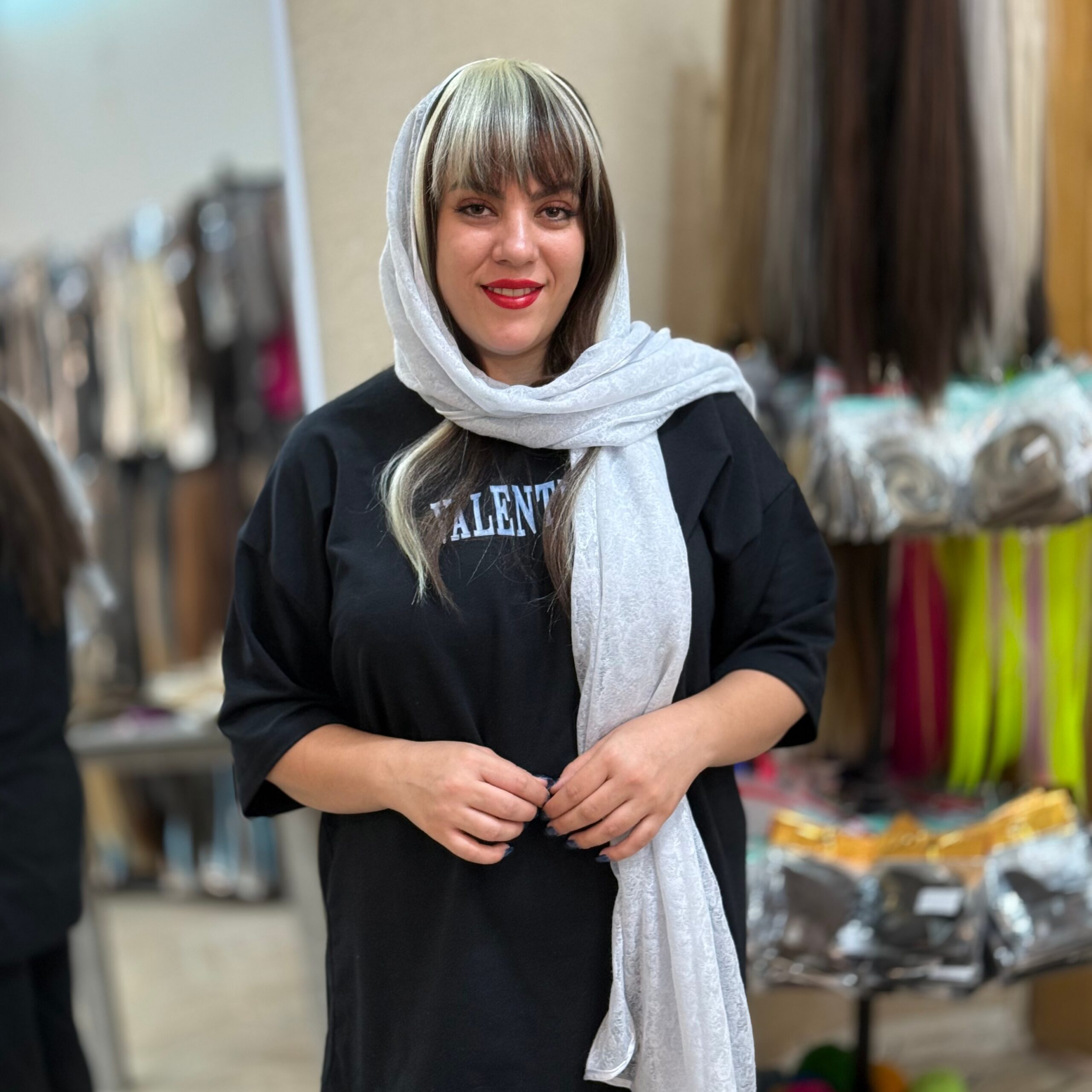 چتری گیره ای بغل دار لایت کد۶۰۴(بلوند یخی و فندقی)